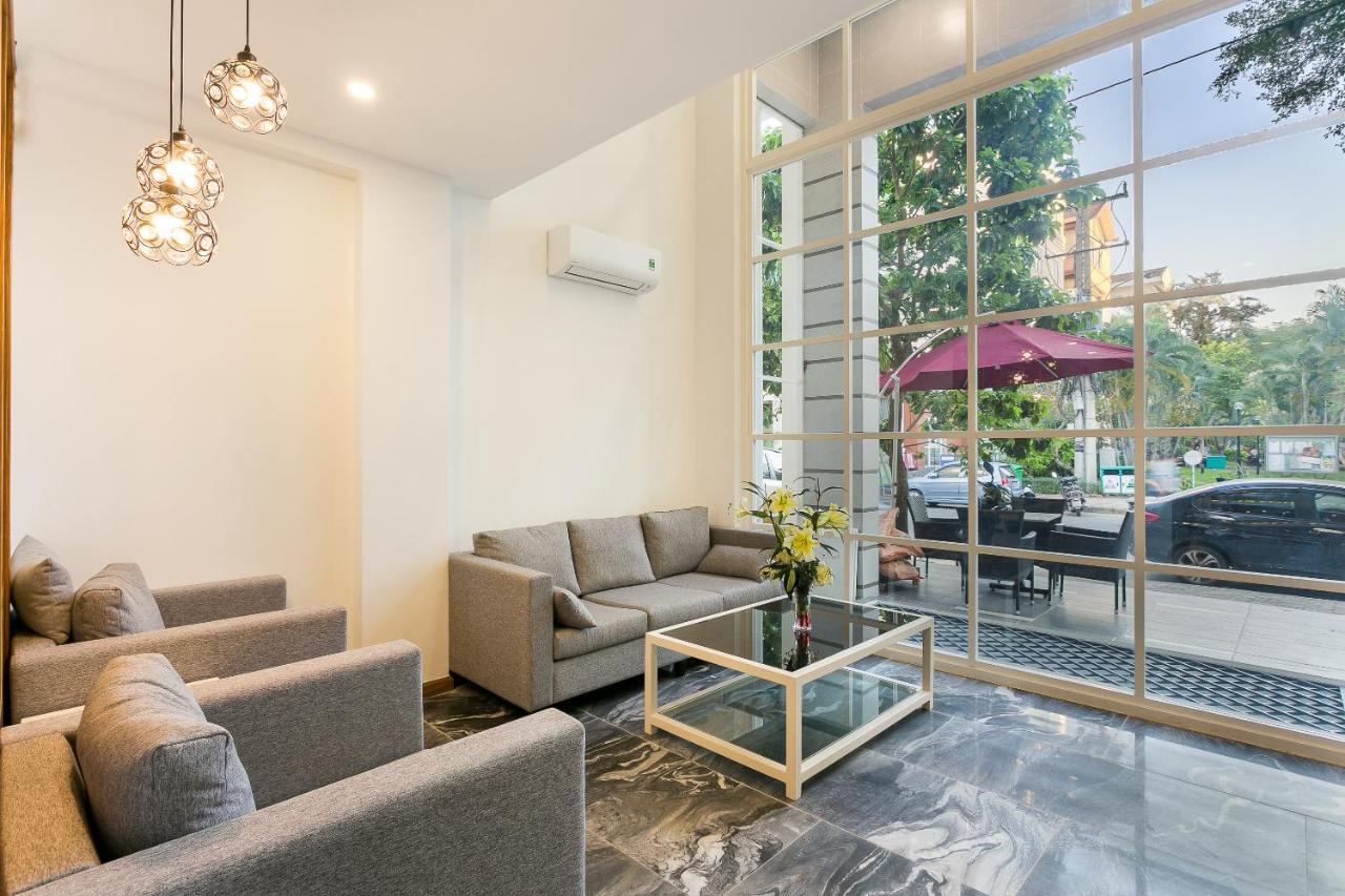 Oyo 138 Aparthotel 18 Хошимин Экстерьер фото