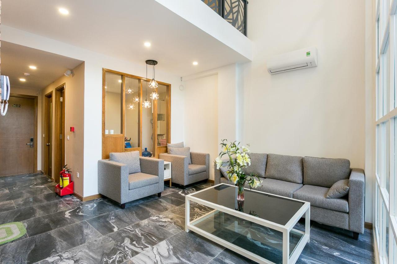 Oyo 138 Aparthotel 18 Хошимин Экстерьер фото